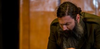 Τάσος Σωτηράκης: Ευτυχώς στην παράσταση “Άρης” δεν βλέπω άδεια πρόσωπα, αλλά γεμάτα πάντα